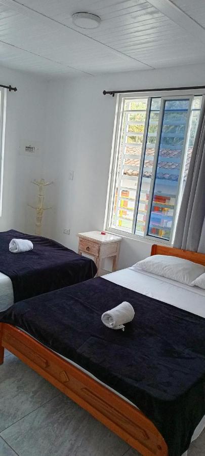 Apartamento Familiar Maral 2 살렌토 외부 사진