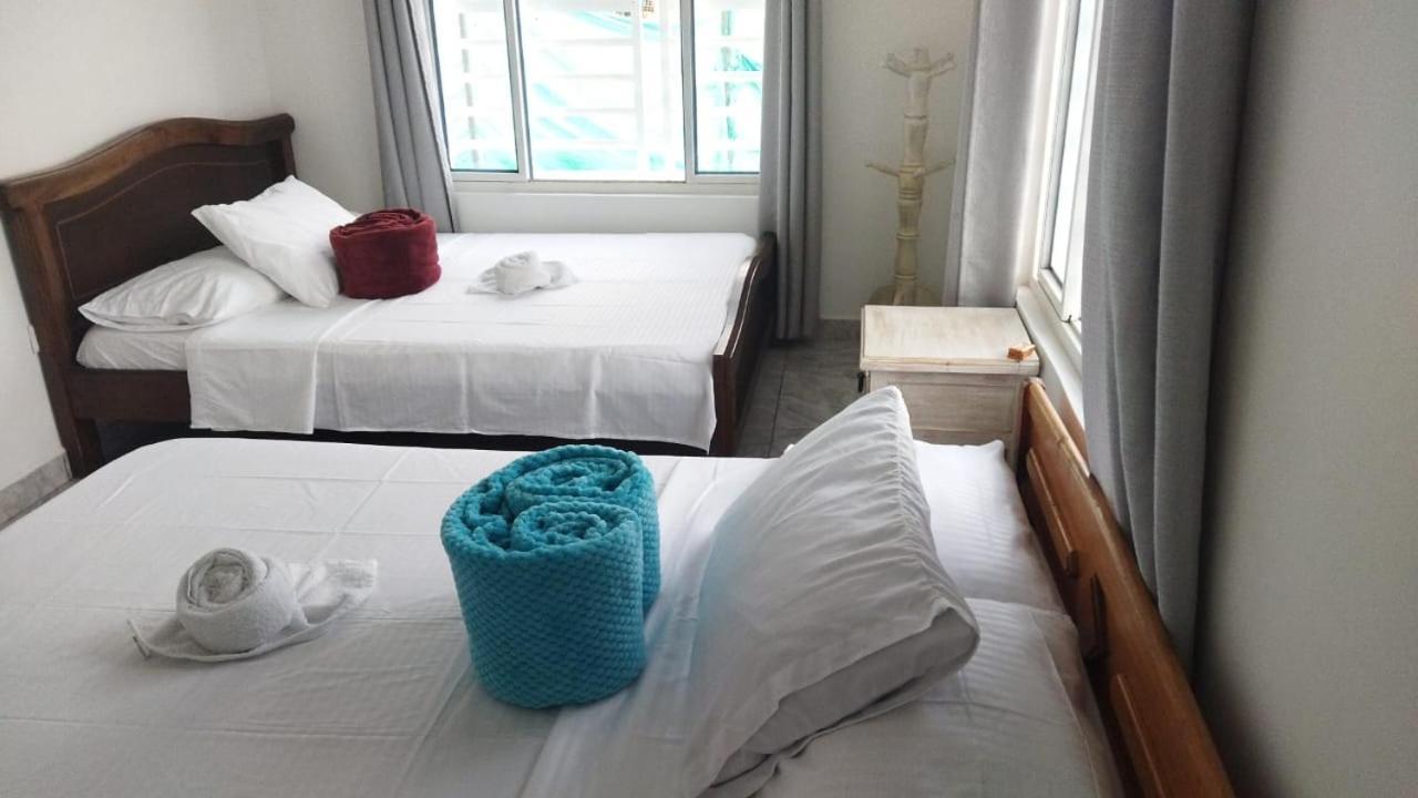 Apartamento Familiar Maral 2 살렌토 외부 사진